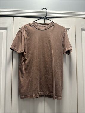 2 Men’s Comfort Colors tshirts (Brown & Grey) - Size M